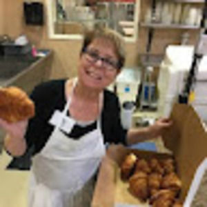 Meet your Posher, Jennifer